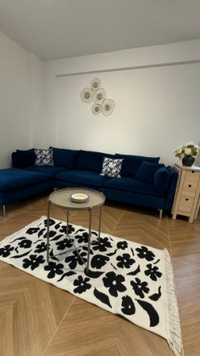 H like Home